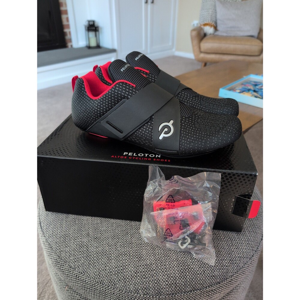 Brand new Peloton Altos cycling shoes with look delta cleats and box US men's 12